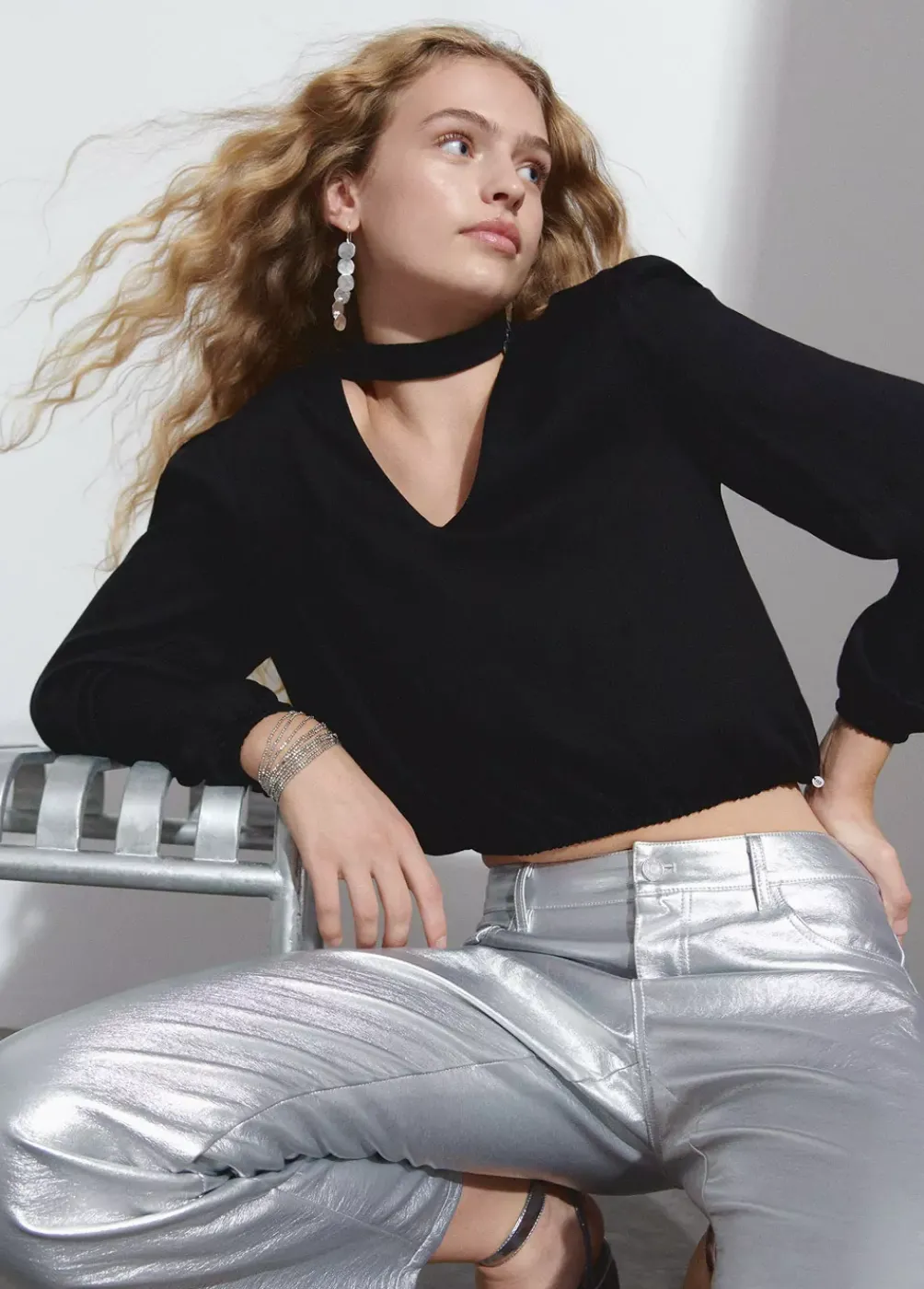 Blusa Lisa Con Chocker-Brownie Spain Online