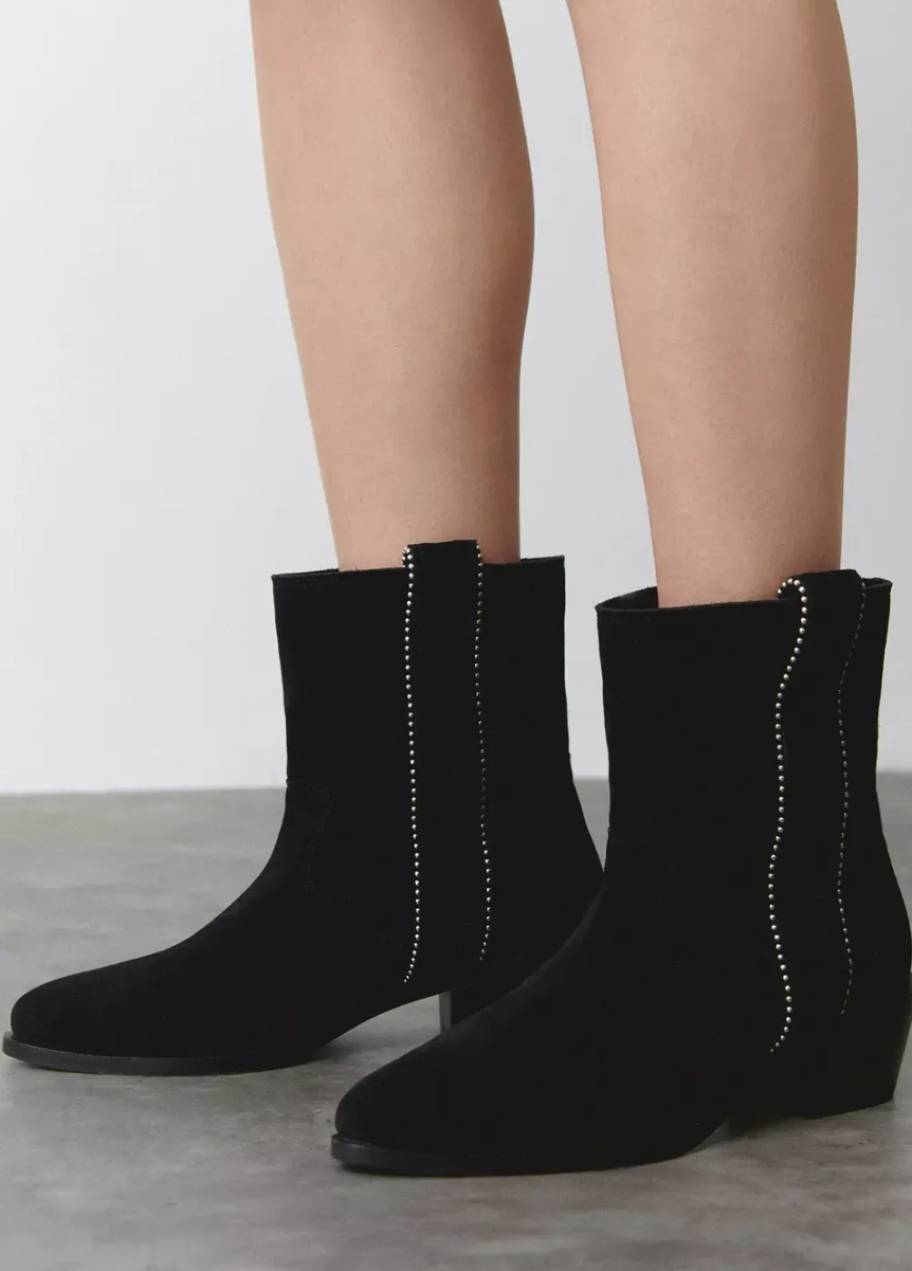 Botin Alto Tiras Bolitas Piel-Brownie Spain New