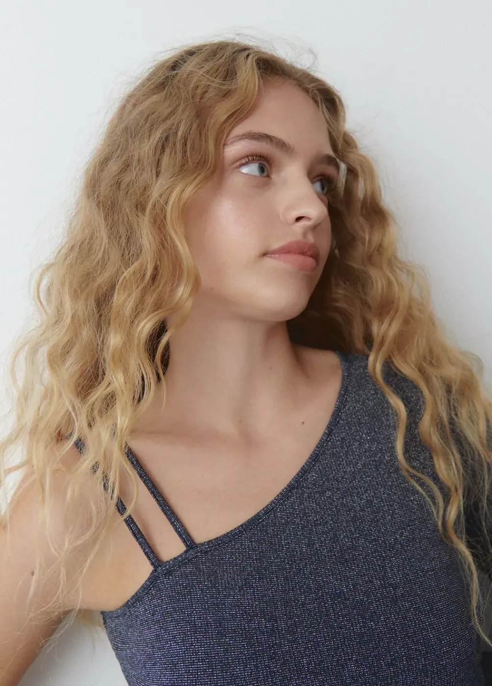 Camiseta Asimetrica Con Tirantes-Brownie Spain Discount