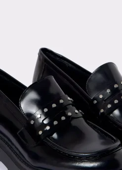 Mocasin Brillante Tachas Piel-Brownie Spain Fashion